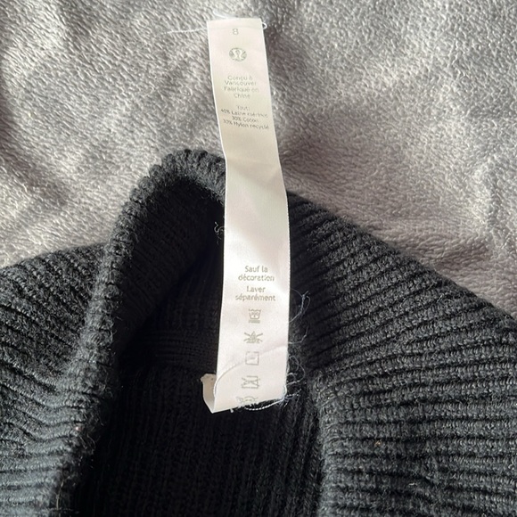 Lululemon Merino Wool Blend Black Turtleneck Sweater - Picture 11 of 12